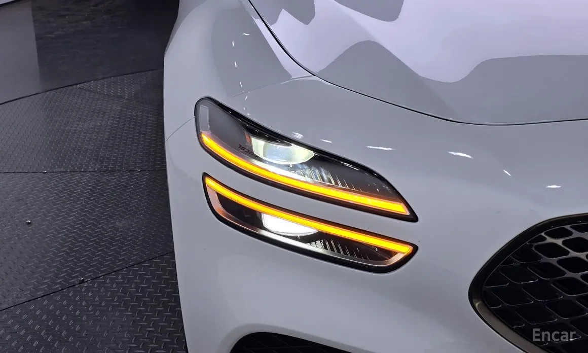 Genesis G70 2020 Gasoline 2.5T 4WD