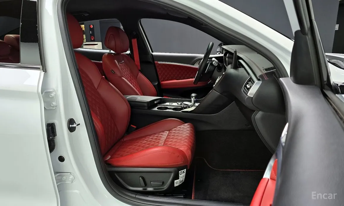 Genesis G70 2020 Gasoline 2.5T 4WD