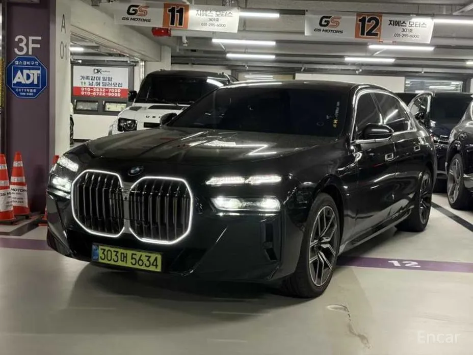 BMW 7 Series 2022 740d xDrive M Sport