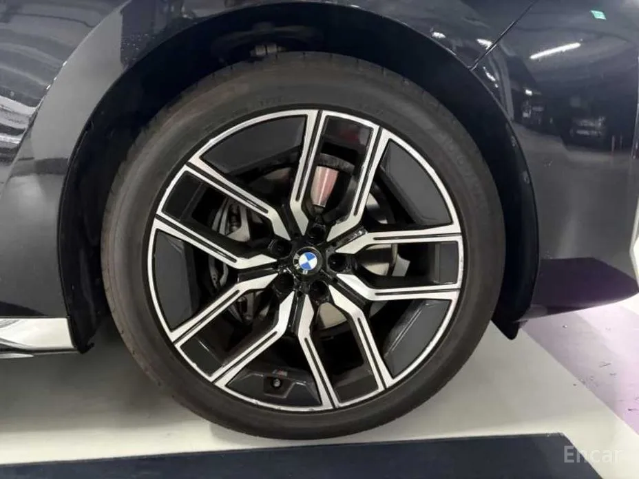 BMW 7 Series 2022 740d xDrive M Sport