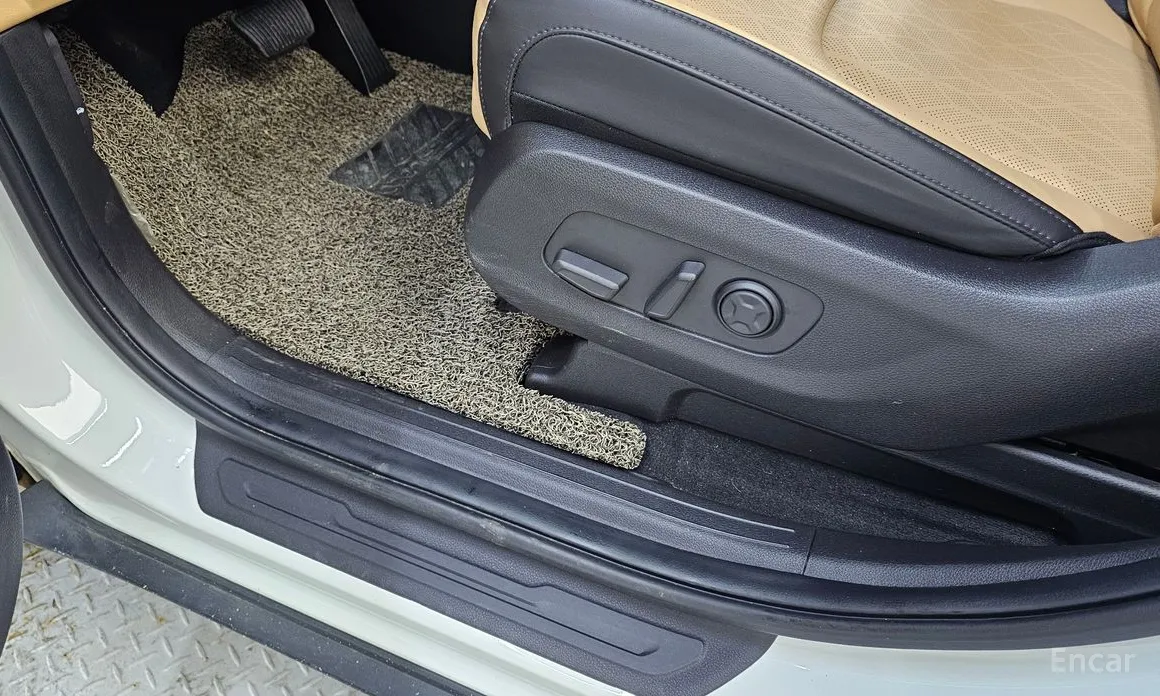 Фото 31 - Kia Carnival