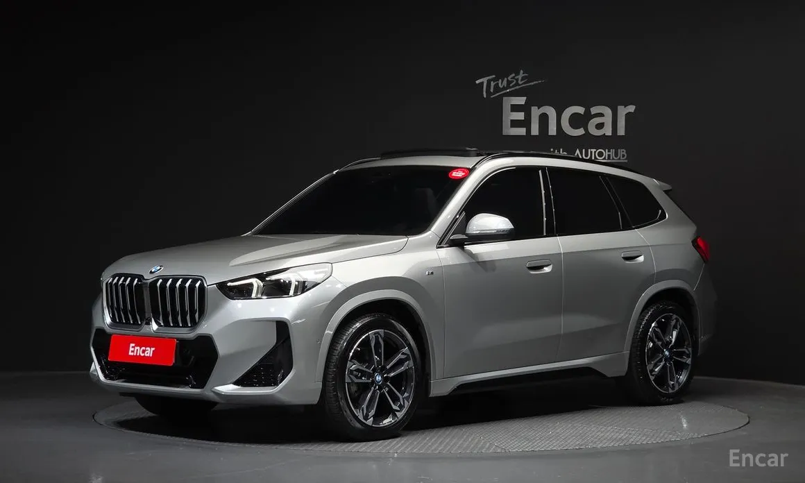 2023 BMW X1