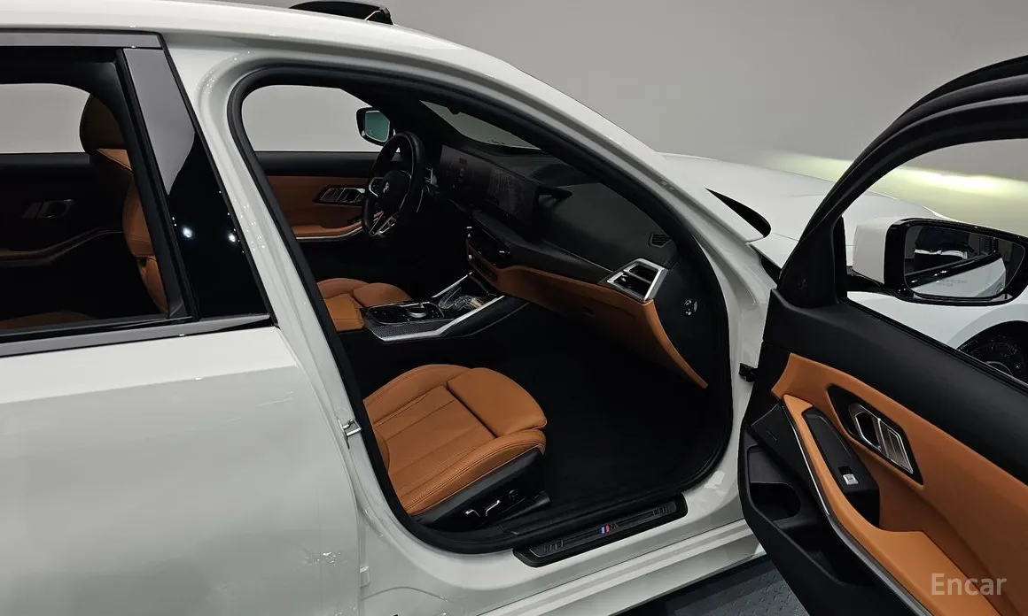 BMW 3 Series 2019 320i M Sport