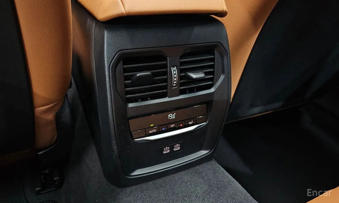 BMW 3 Series 2019 320i M Sport