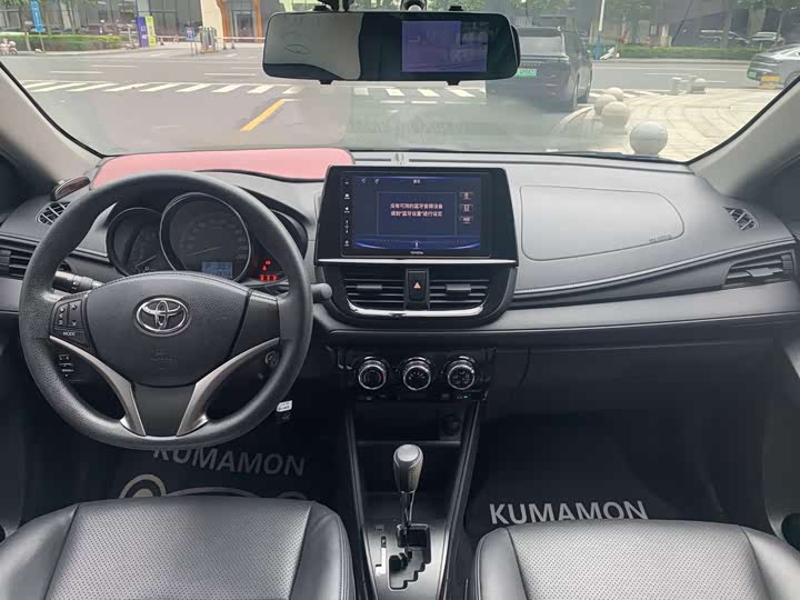 Фото 7 - Toyota Vios
