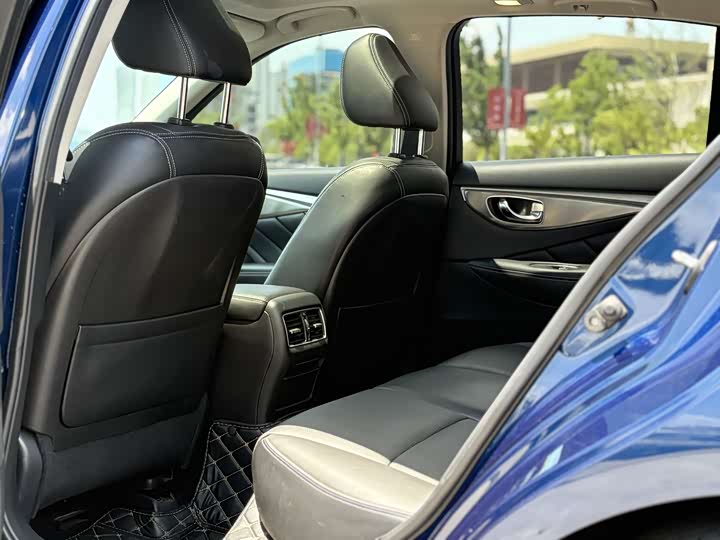 2022 Infiniti Q50L