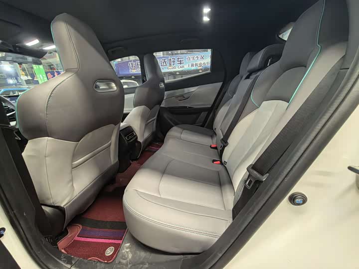 Changan UNI-T 2023 2023款 第二代 1.5T 尊贵型