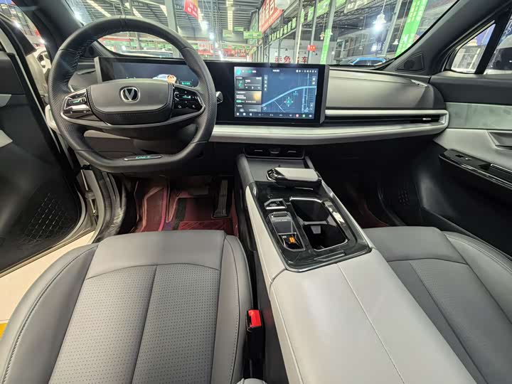 Changan UNI-T 2023 2023款 第二代 1.5T 尊贵型