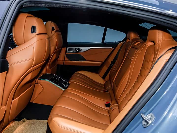 BMW 8 Series 2021 2021款 改款 840i 四门轿跑车 M运动套装