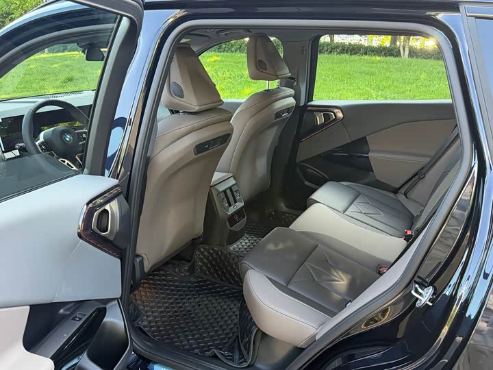 Фото 8 - BMW X3