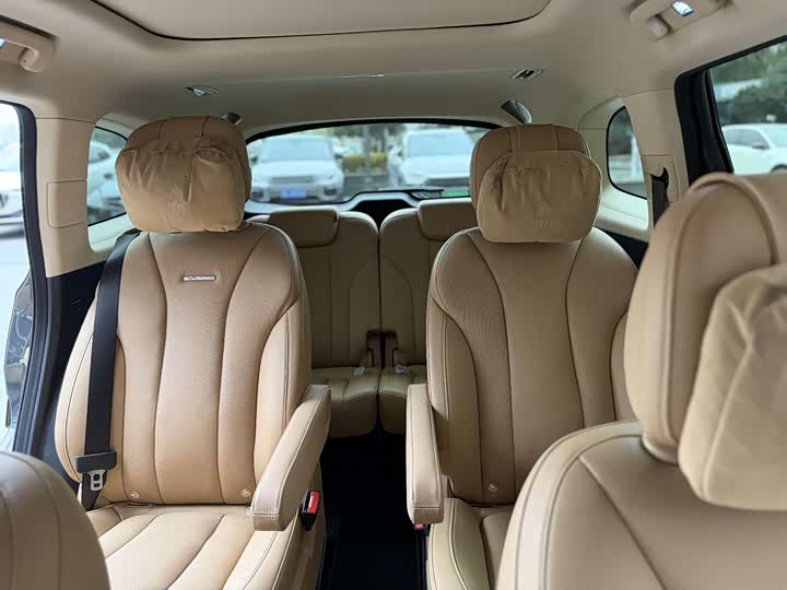Aito M7 2022 2022款 1.5T 四驱豪华版