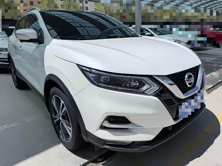 Фото 3 - Nissan Qashqai