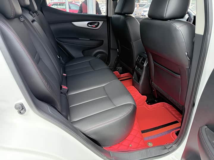 Фото 6 - Nissan Qashqai