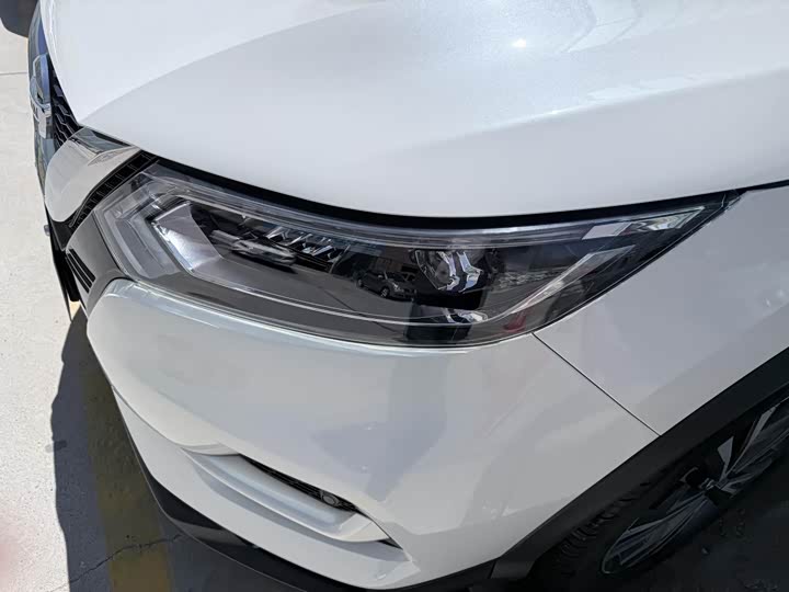 Фото 8 - Nissan Qashqai