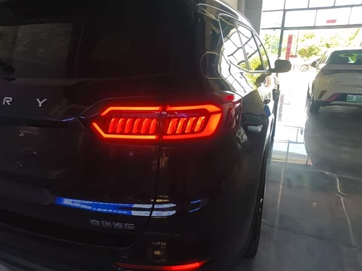 Zdjęcie 8 - Chery Tiggo 8 Plus