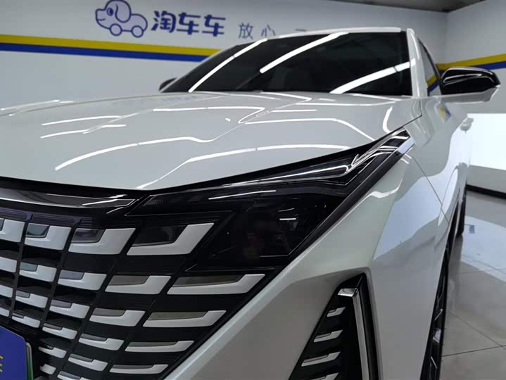 Changan UNI-Z Hybrid 2024 2024款 蓝鲸智电iDD 125km 卓越型