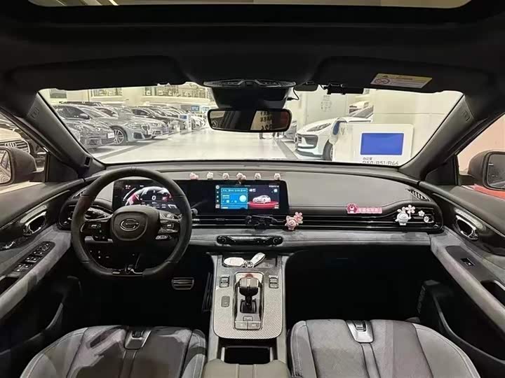 Фото 3 - GAC Trumpchi Empow R