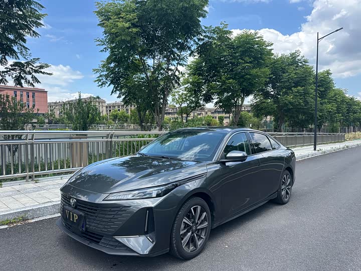 Фото 3 - Changan Yida