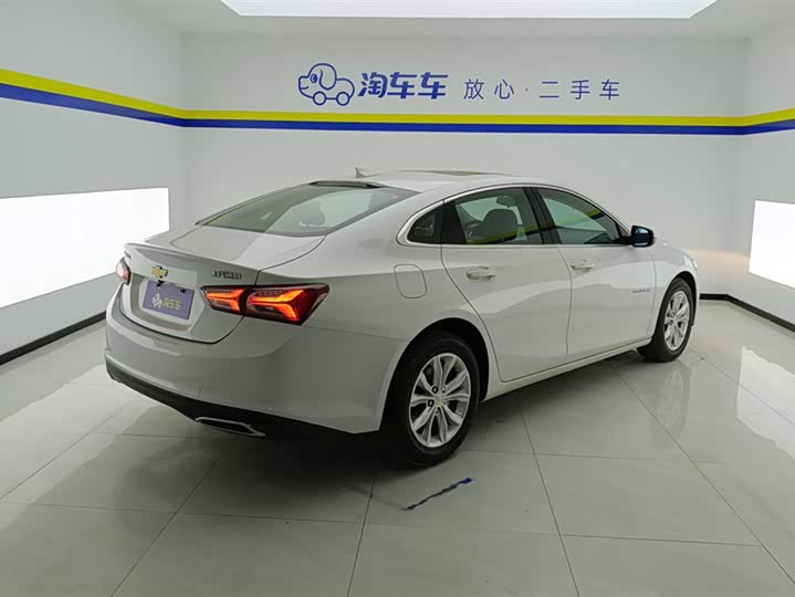 Фото 3 - Chevrolet Malibu XL
