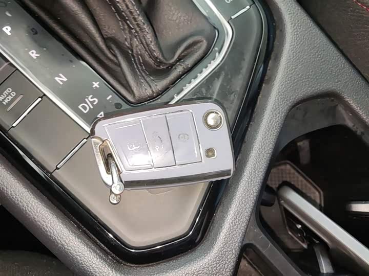 Volkswagen Tiguan X 2022 2022款 330TSI 两驱旗舰版