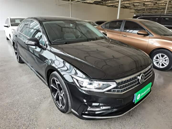 Фото 4 - Volkswagen Magotan