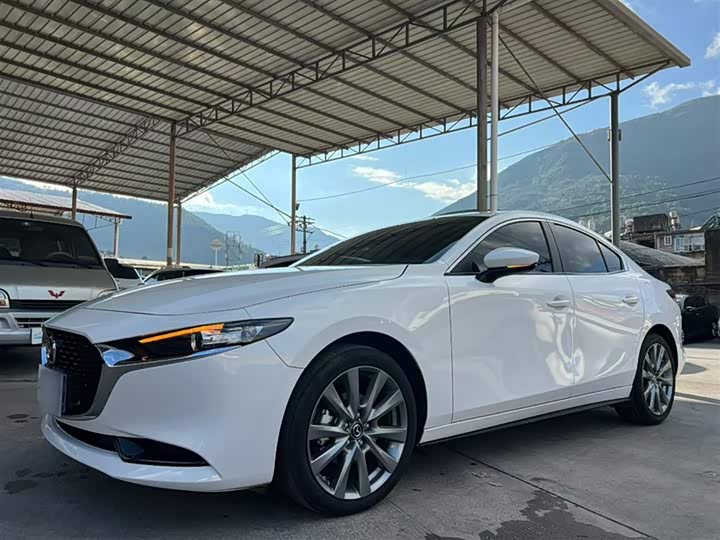 Фото 2 - Mazda 3 (Axela)