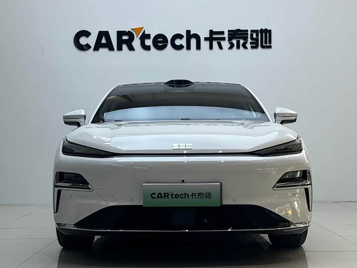 Фото 3 - Geely Galaxy Starshine 8 EM-i
