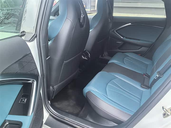 MG Motor 7 2025 2025款 2.0T Trophy+ 超级运动版