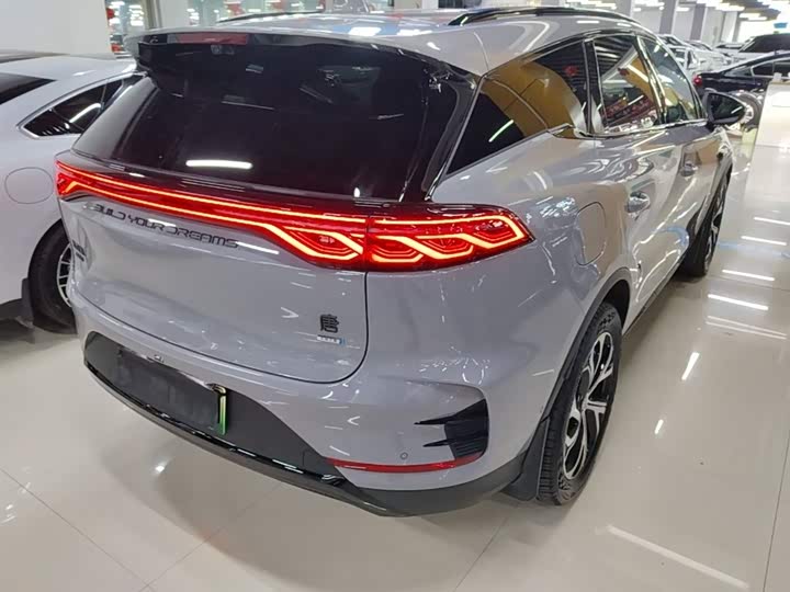 Фото 7 - BYD Tang Hybrid/EV