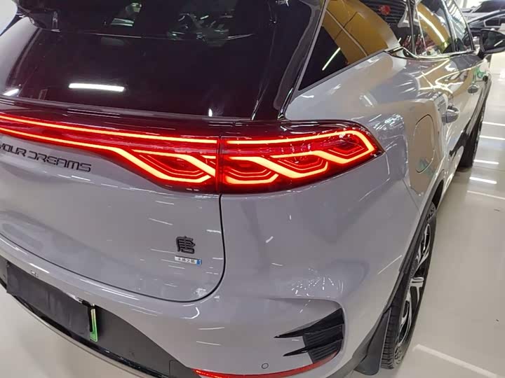 Фото 8 - BYD Tang Hybrid/EV