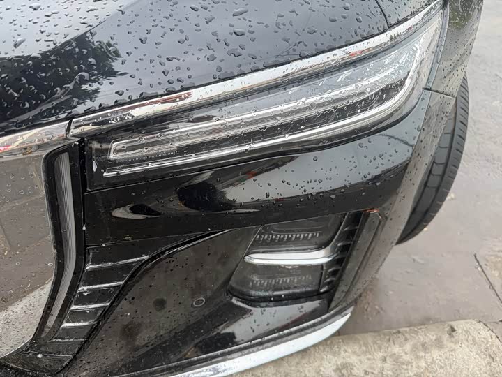 Hongqi H5 2025 2025款 2.0T 自动旗畅版