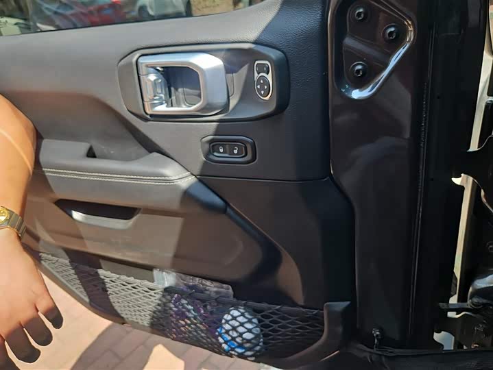 Jeep Wrangler Hybrid 2021 2021款 四门 2.0T 4xe 撒哈拉先行版