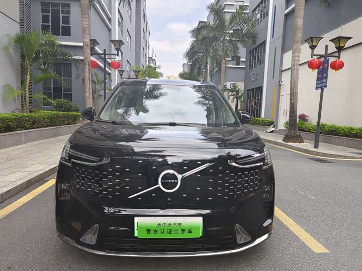 Volvo EM90 2025 2025款 Ultra 六座