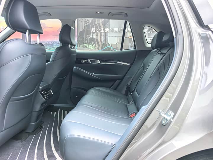 Фото 9 - Geely Galaxy E5