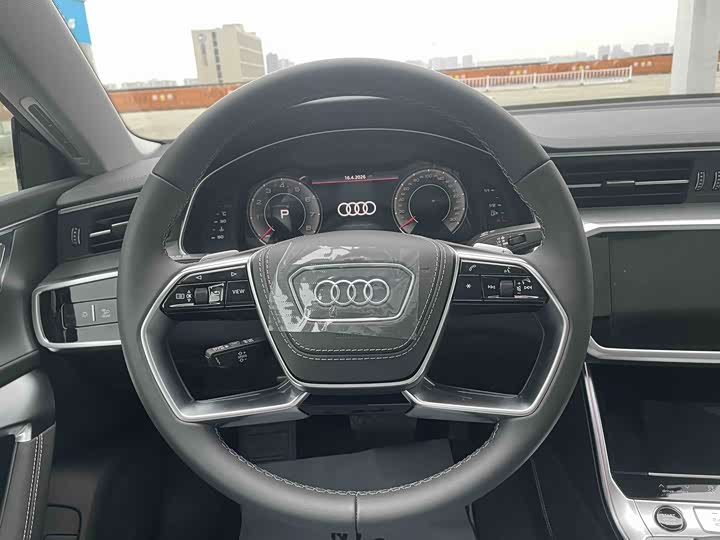 Audi A7L 2025 2025款 45 TFSI 豪华型