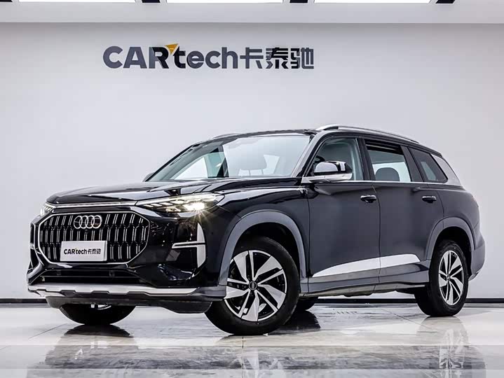 Audi Q6 2024 2024款 40 TFSI quattro 观云型 羽林套装 7座