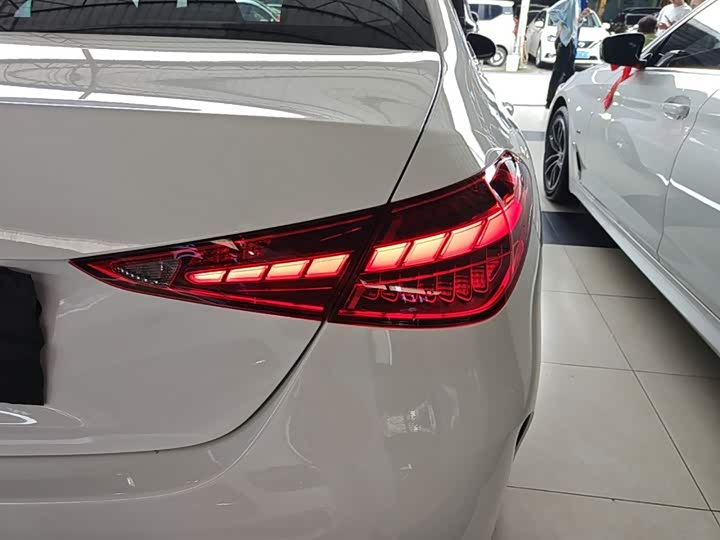 Mercedes-Benz C-Class 2025 2025款 改款 C 260 L 运动版