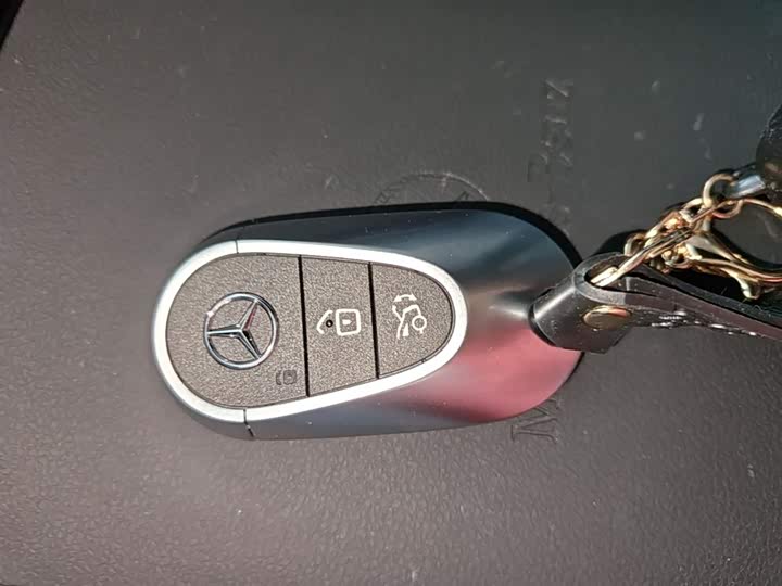 Mercedes-Benz C-Class 2025 2025款 改款 C 260 L 运动版