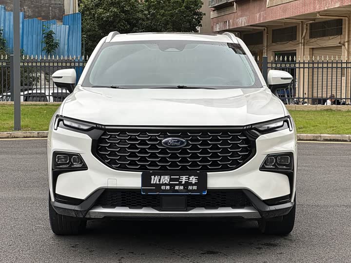Фото 2 - Ford Equator Sport