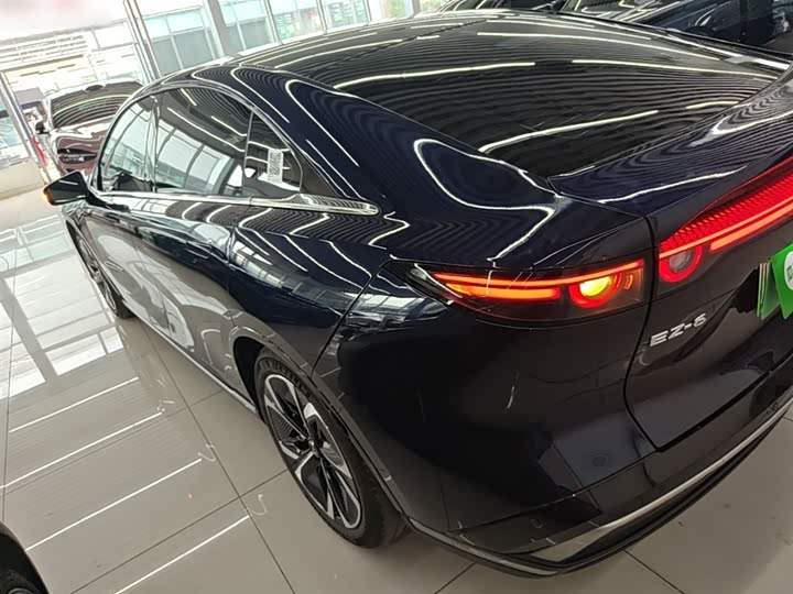 Фото 5 - Mazda EZ-6