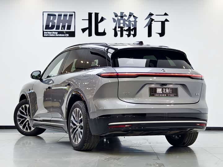 2025 Nio ES6