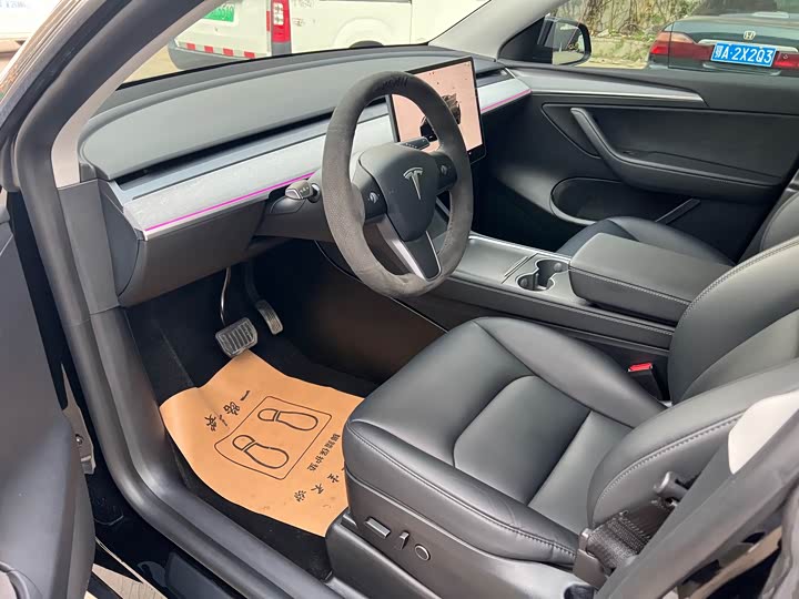 Tesla Model Y 2022 2022款 改款 后轮驱动版
