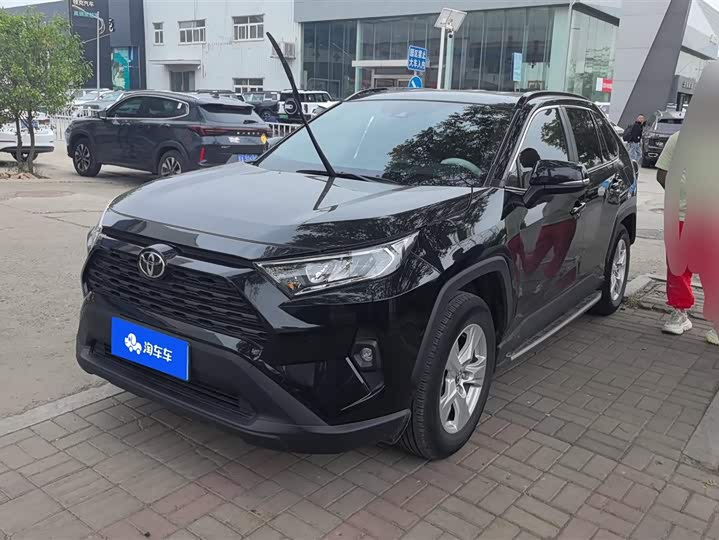 Toyota RAV4 2024 2024款 2.0L CVT两驱都市版