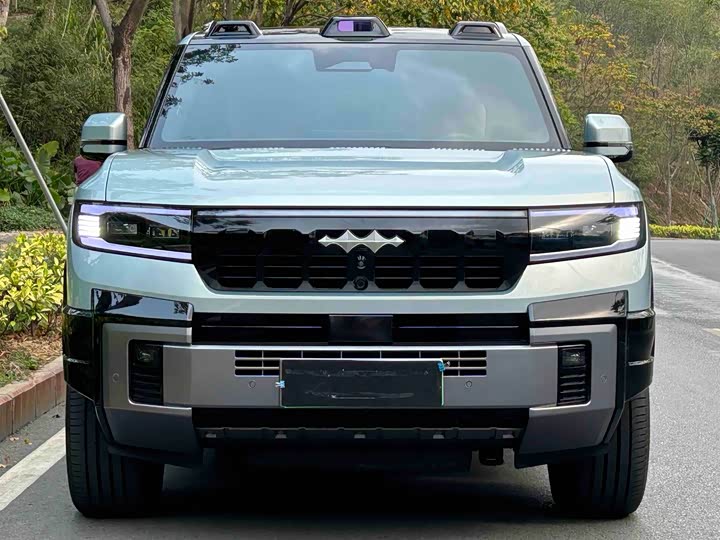 BYD FangChengBao Leopard 8 2025 2025款 智勇旗舰版 7座
