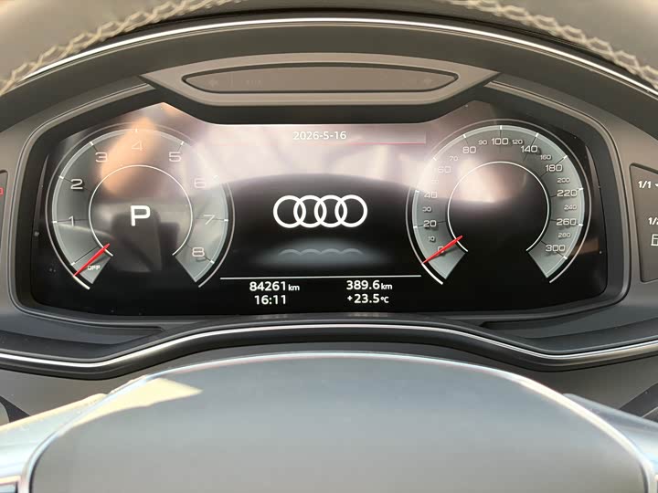 Фото 9 - Audi A6L