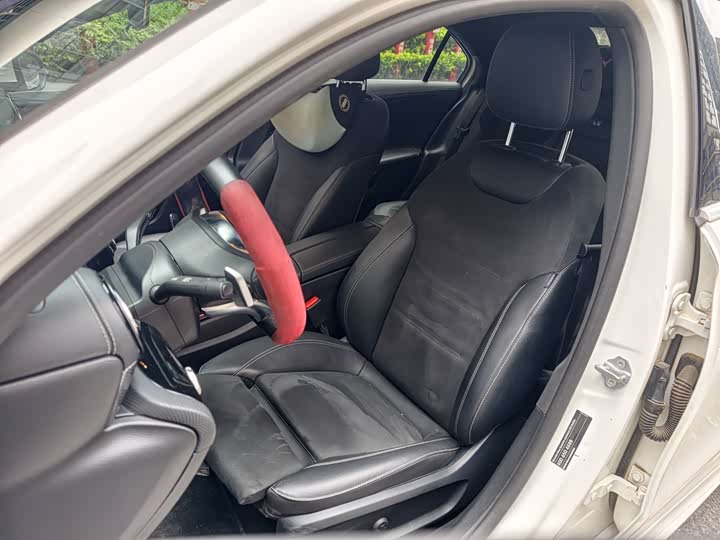 Фото 9 - Mercedes-Benz A-Class