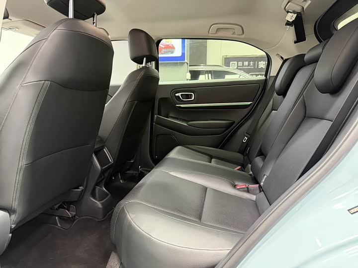 Photo 7 - Honda e:NP1