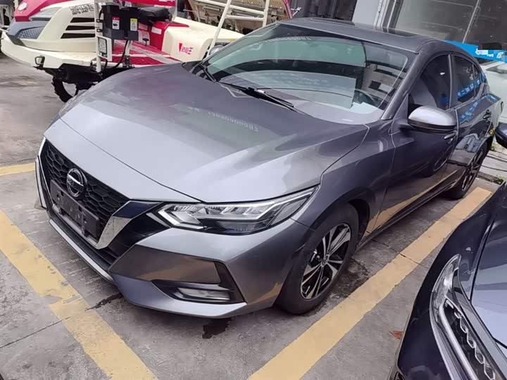Фото 2 - Nissan Sylphy