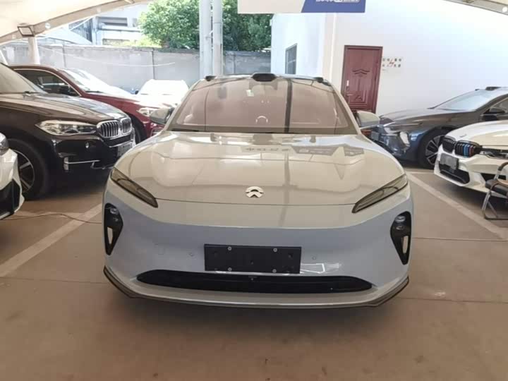 Фото 3 - Nio ET5