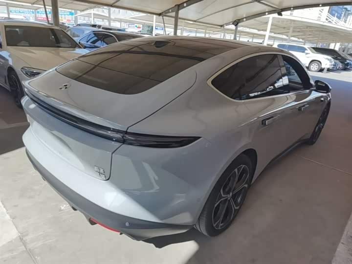 Фото 7 - Nio ET5